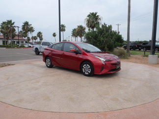 Used 2017 Toyota Prius Four image 1