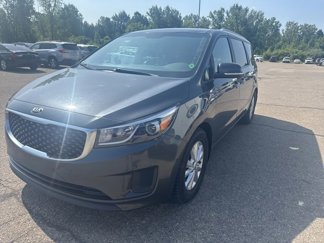 Used 2016 Kia Sedona LX w/ LX Essentials Premium Package image 1