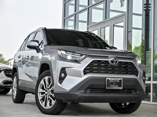 Used 2024 Toyota RAV4 XLE Premium image 1
