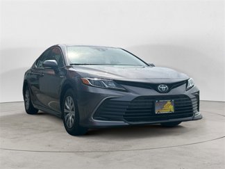 Used 2021 Toyota Camry LE image 1