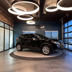 Used 2019 Nissan Rogue Sport S w/ Appearance Package image 1