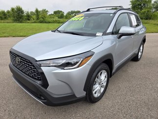 Used 2023 Toyota Corolla Cross LE image 1