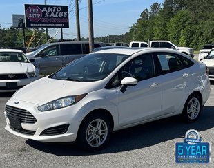 Used 2019 Ford Fiesta SE image 1