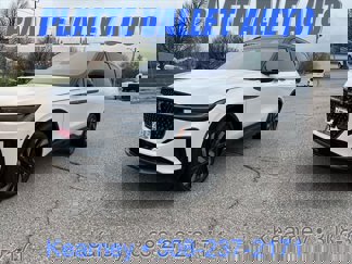 Used 2025 Lincoln Nautilus Reserve w/ Jet Appearance Package image 1