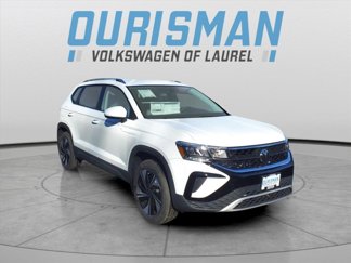 New 2024 Volkswagen Taos SE image 1
