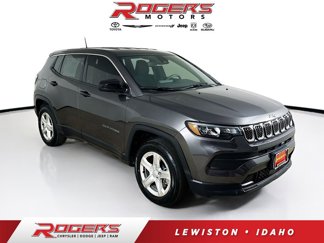 Used 2023 Jeep Compass Sport image 1