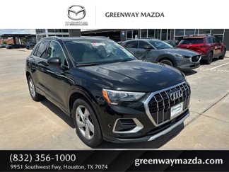 Used 2020 Audi Q3 2.0T Premium image 1