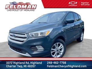 Used 2019 Ford Escape SE image 1