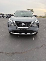 Used 2023 Nissan Rogue Platinum image 1