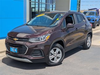 Used 2022 Chevrolet Trax LT w/ LT Convenience Package image 1