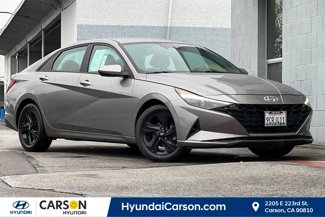 Used 2023 Hyundai Elantra Blue image 1
