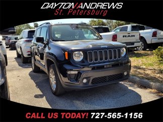 Certified 2022 Jeep Renegade Latitude w/ Convenience Group image 1