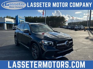 Used 2023 Mercedes-Benz GLB 250 image 1