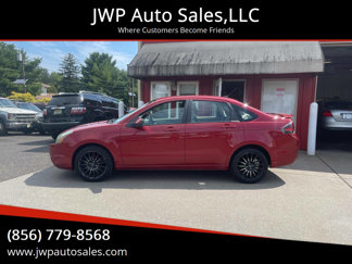 Used 2010 Ford Focus SES image 1