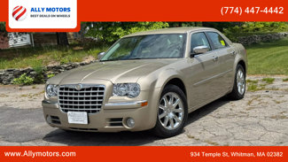 Used 2009 Chrysler 300 Limited w/ Protection Group image 1