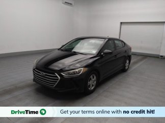 Used 2017 Hyundai Elantra SE image 1