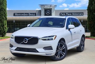 Used 2021 Volvo XC60 T5 Momentum w/ Premium Package image 1