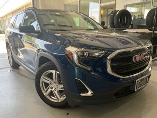 Used 2021 GMC Terrain SLE w/ Driver Convenience Package image 1