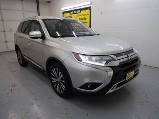 Used 2020 Mitsubishi Outlander SEL image 1