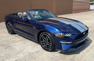 Used 2019 Ford Mustang Premium image 1