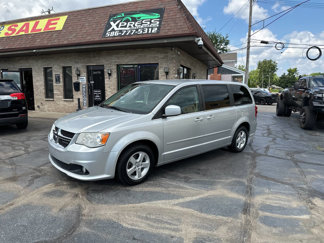 Used 2012 Dodge Grand Caravan Crew image 1