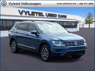 Used 2020 Volkswagen Tiguan SE w/ Panoramic Sunroof Package image 1