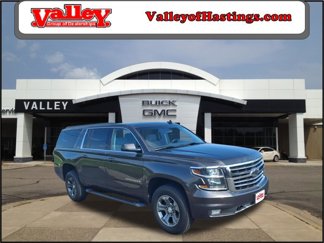 Used 2017 Chevrolet Suburban LT image 1