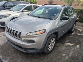 Used 2015 Jeep Cherokee Sport w/ Cold Weather Group image 1