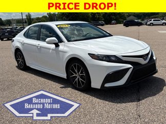 Used 2023 Toyota Camry SE image 1