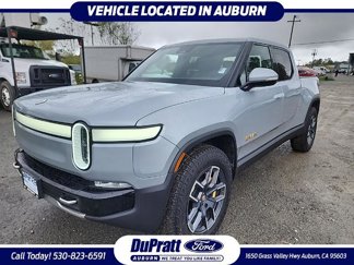 Used 2022 Rivian R1T Adventure image 1