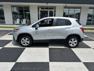 Used 2022 Chevrolet Trax LS w/ Tint and Cruise Package image 1
