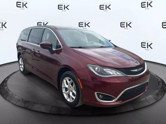 Used 2017 Chrysler Pacifica Touring Plus w/ Tire & Wheel Group image 1