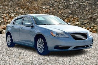 Used 2014 Chrysler 200 Touring image 1