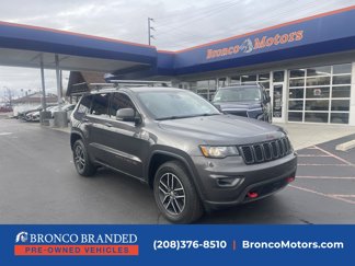 Used 2018 Jeep Grand Cherokee Trailhawk image 1