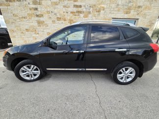 Used 2012 Nissan Rogue SV image 1