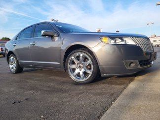 Used 2011 Lincoln MKZ image 1