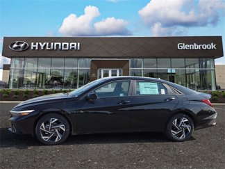 New 2025 Hyundai Elantra Sport image 1