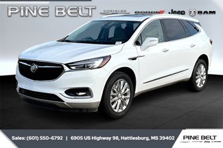 Used 2021 Buick Enclave Essence w/ Sound and Sites Package image 1