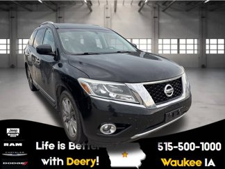 Used 2013 Nissan Pathfinder Platinum image 1