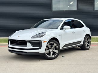Certified 2024 Porsche Macan image 1