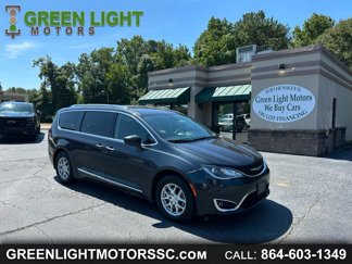 Used 2020 Chrysler Pacifica Touring-L image 1