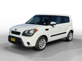 Used 2013 Kia Soul + image 1