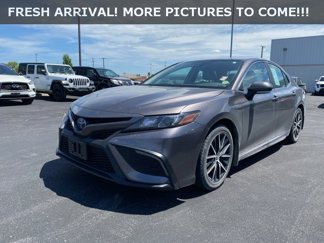 Certified 2023 Toyota Camry SE image 1