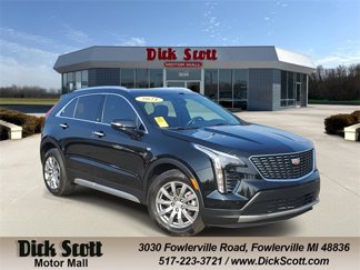 Used 2021 Cadillac XT4 Premium Luxury image 1