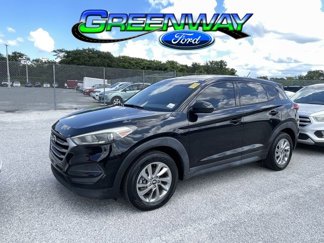 Used 2018 Hyundai Tucson SE image 1