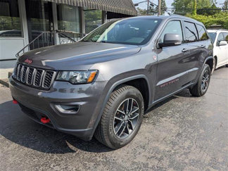Used 2017 Jeep Grand Cherokee Trailhawk image 1