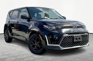 Used 2023 Kia Soul LX w/ LX Technology Package image 1