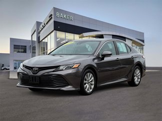 Used 2020 Toyota Camry LE image 1