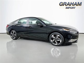 Used 2022 Hyundai Elantra SEL w/ Convenience + Premium Package image 1