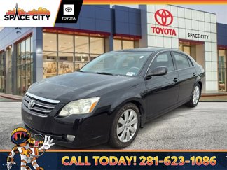 Used 2006 Toyota Avalon XLS image 1